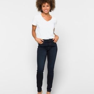 LIVERPOOL Abby High Rise Skinny Jean